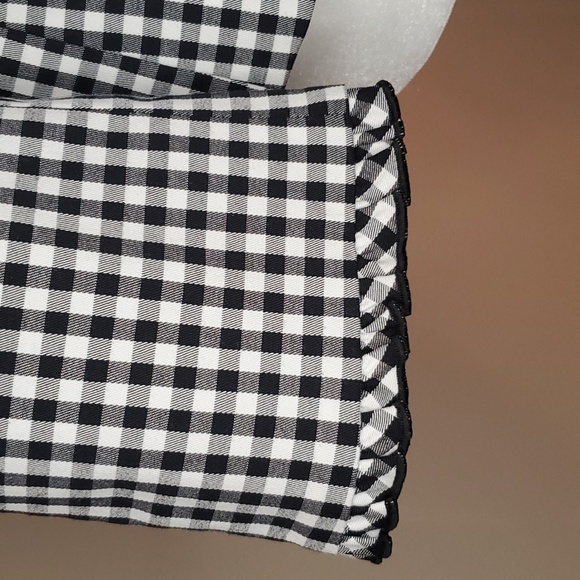 Ann Taylor ❤️NWT❤️ Size 8 Petite Black & White Check Blazer w/ Ruffled Wrists!❤️ - Picture 6 of 17